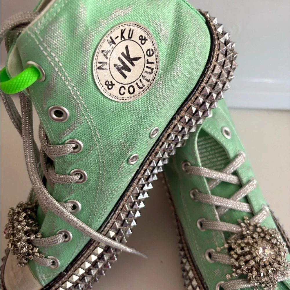 NWT NAN-KU Cruise Studded Hi Top Sneakers Size 39